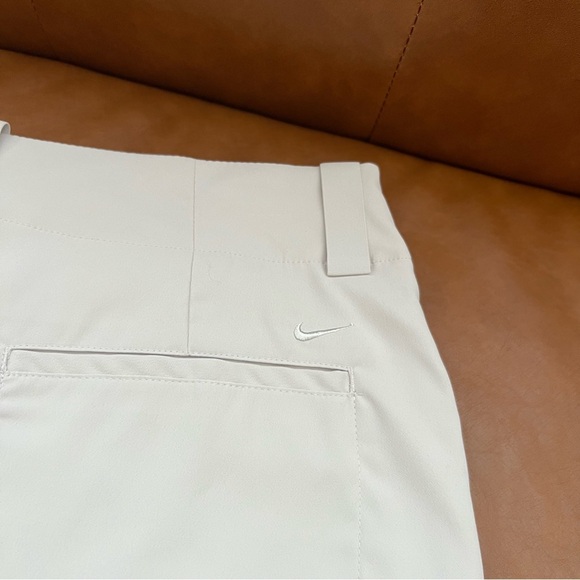 Nike Women’s Ivory Cream Sz 10 Golf Dri-FIT Skirt Skort - Picture 9 of 9
